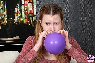 Ivi Rein in Balloons pic #8